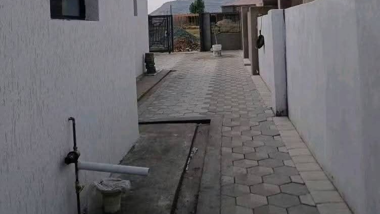 Property thumbnail 4