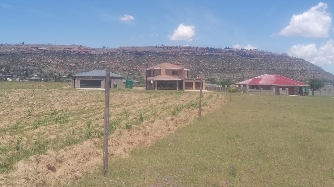 <p>Site e ntle haholo Berea tlasa Boipabolo Junior School,pela Fun City</p><p>Good neighborhood ho pela tsela</p>