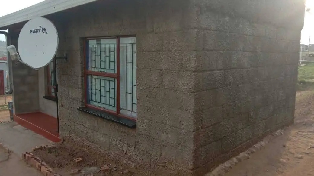 Property thumbnail 2