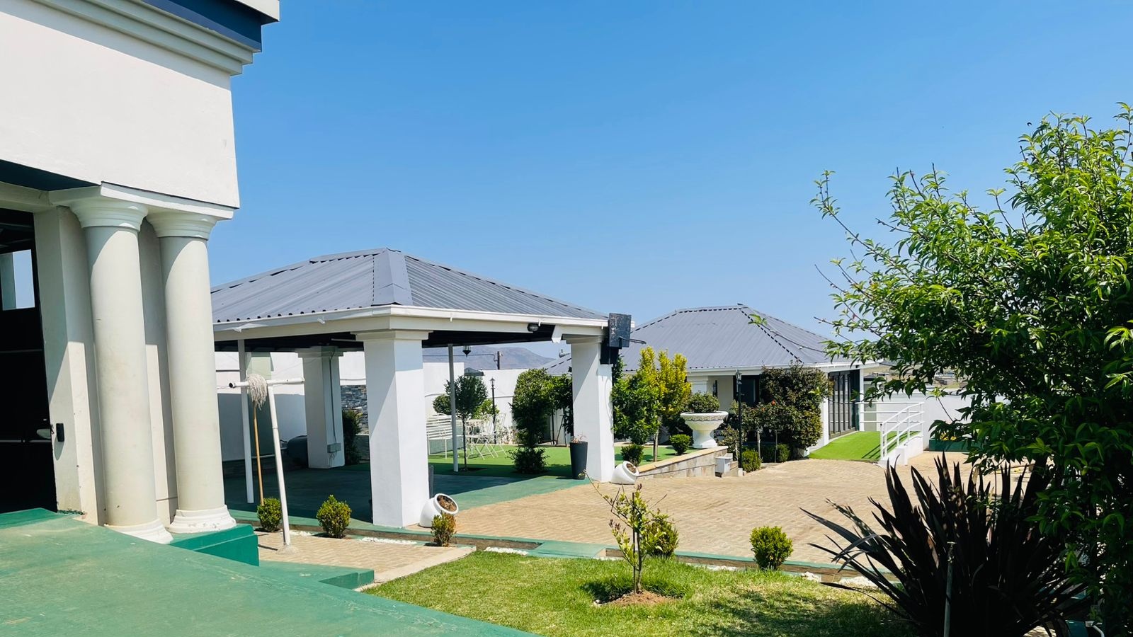 Property thumbnail 2