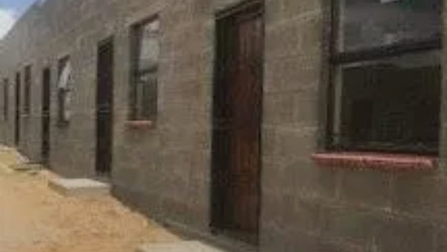 Property thumbnail 2